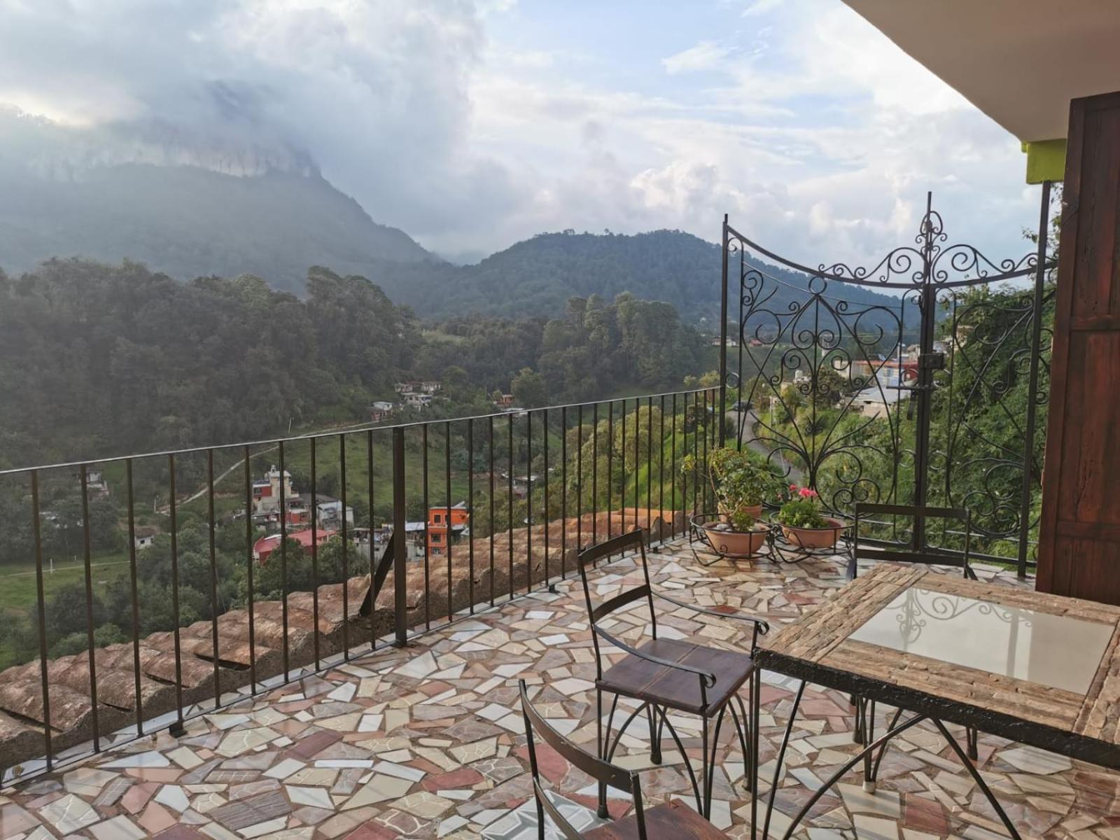 Hotel San Jorge Tlatlauquitepec ภายนอก รูปภาพ